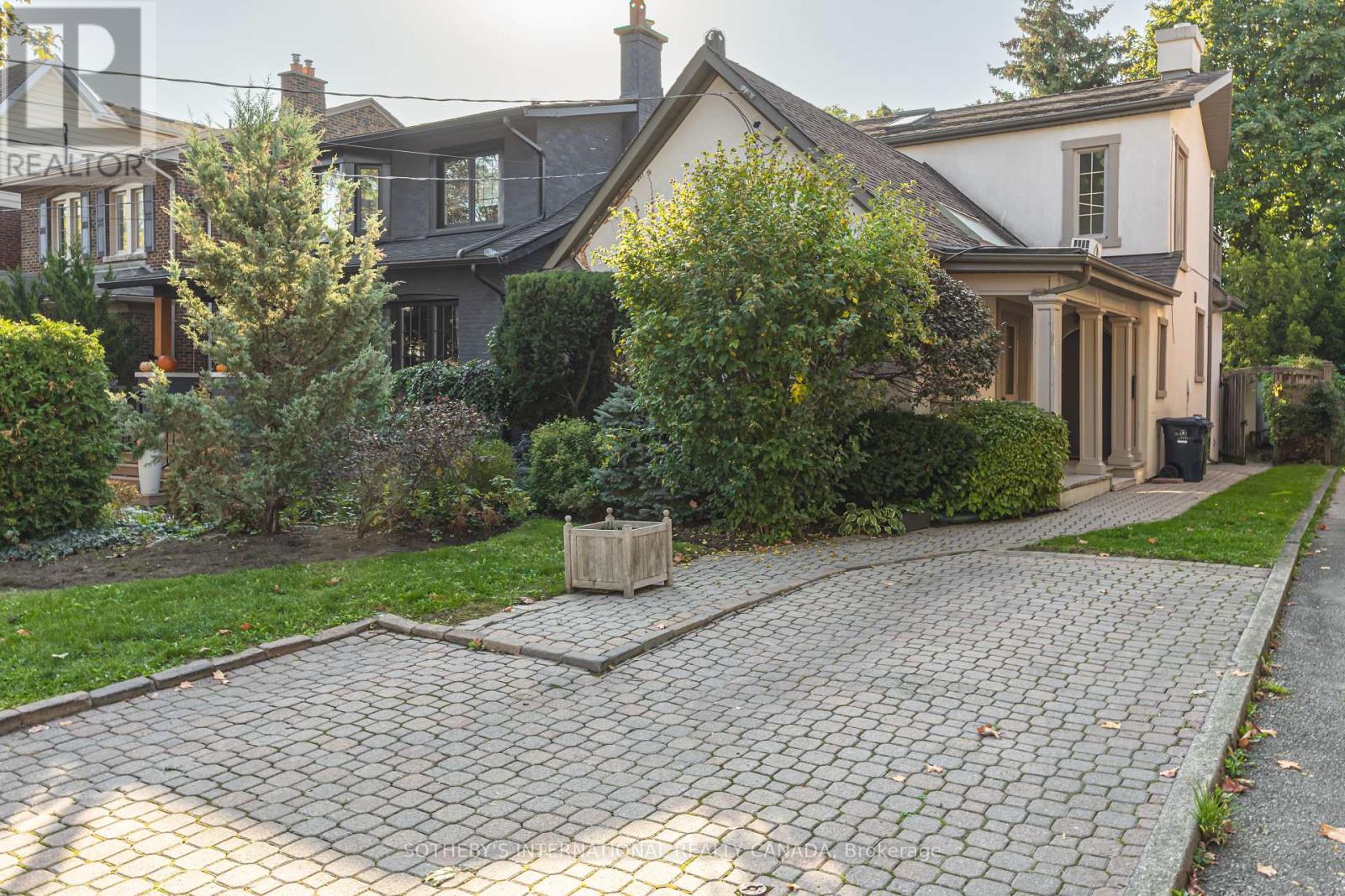 65 ST GERMAIN AVENUE, Toronto, Ontario