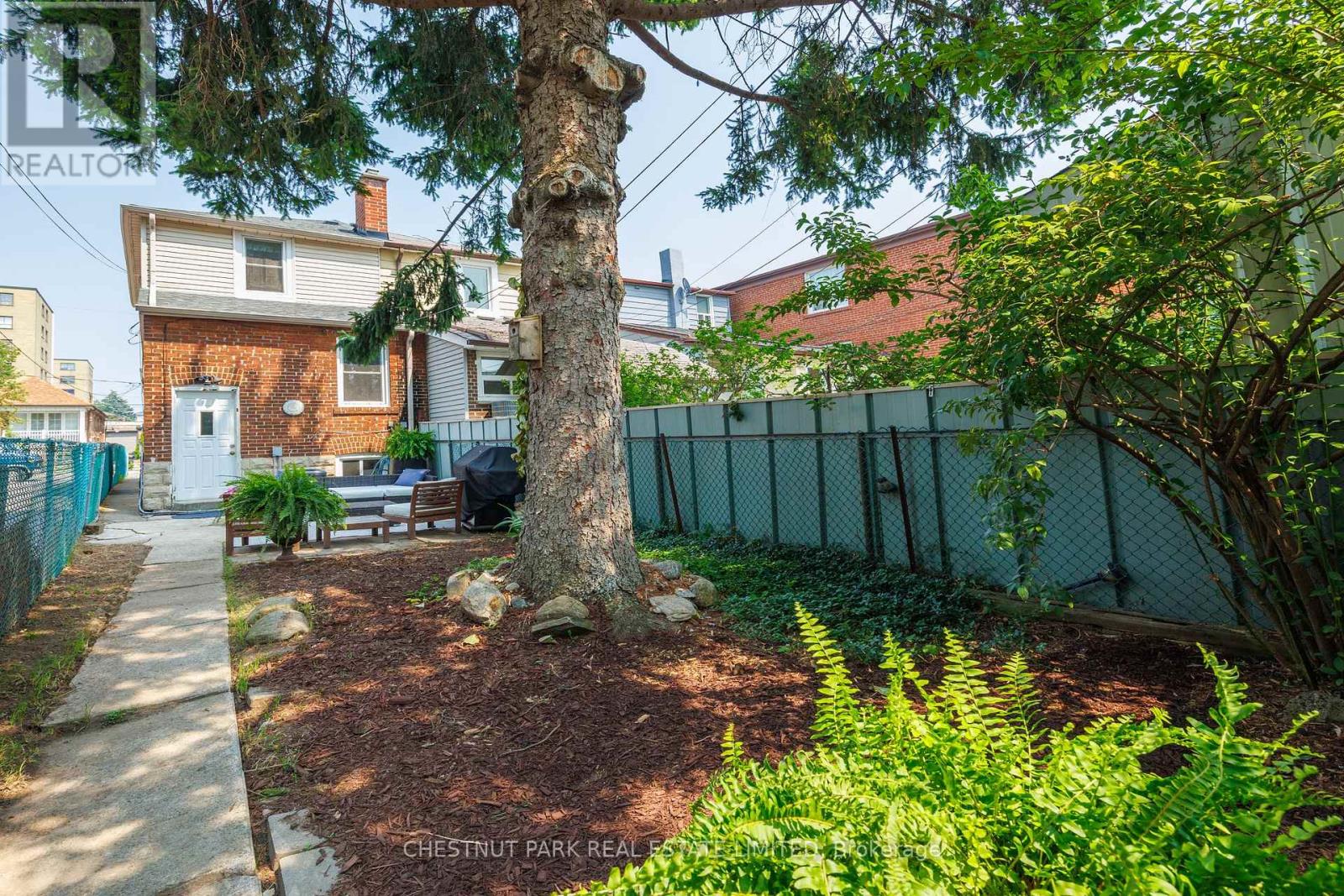 154 Cedric Avenue, Toronto, Ontario  M4T 1X3 - Photo 22 - C12450552