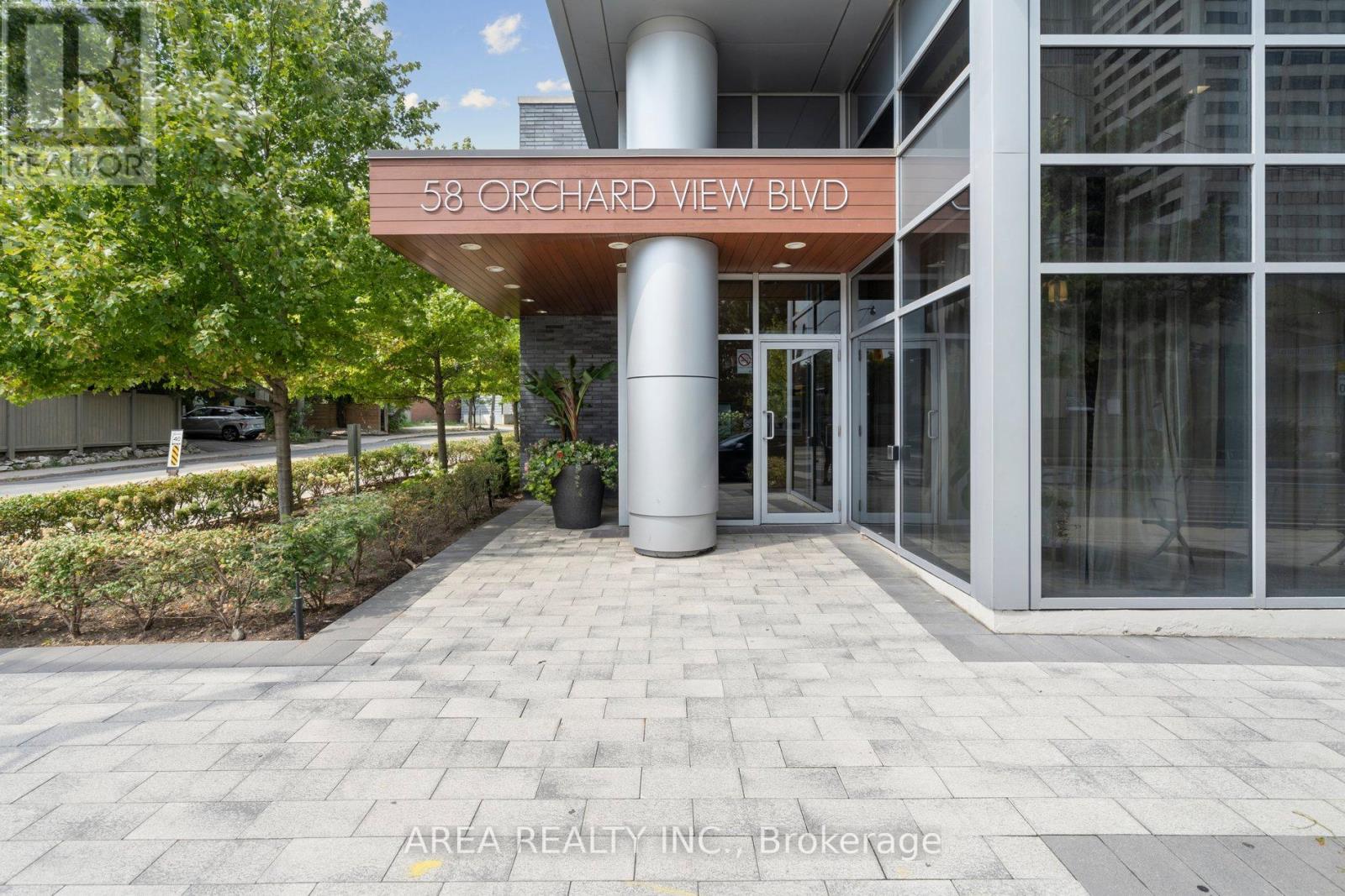 1910 - 58 Orchard View Boulevard, Toronto, Ontario  M4R 1B9 - Photo 2 - C12450568