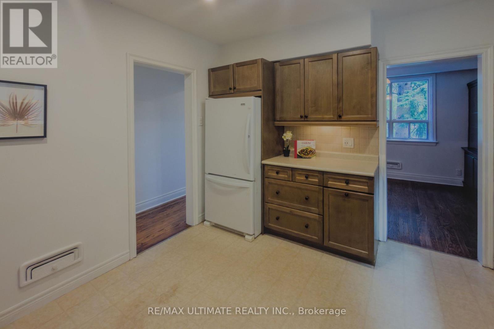 110 De Quincy Boulevard, Toronto, Ontario  M3H 1Y9 - Photo 7 - C12450587