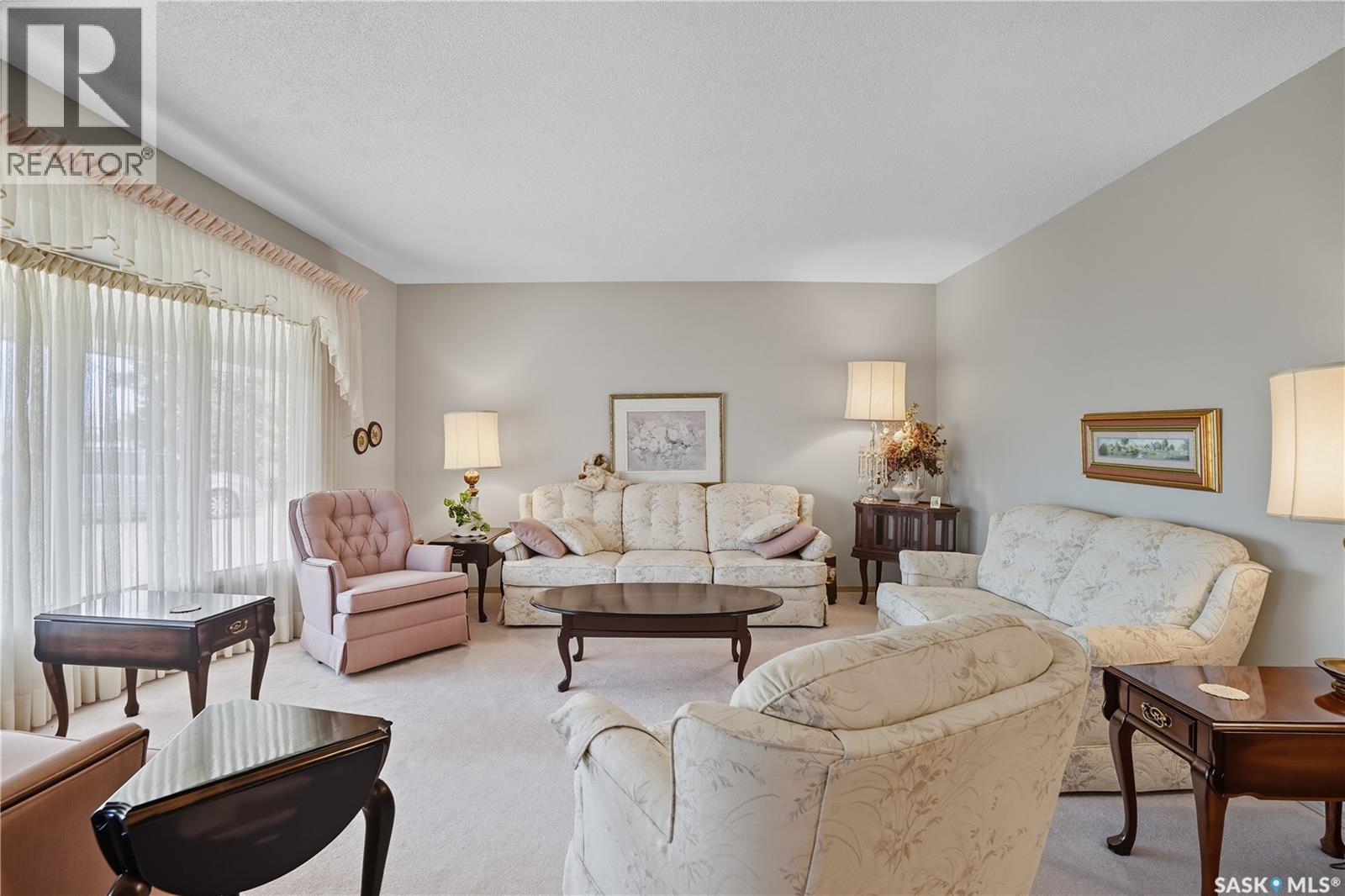 301 5th Avenue, Avonlea, Saskatchewan  S0H 0C0 - Photo 5 - SK020292