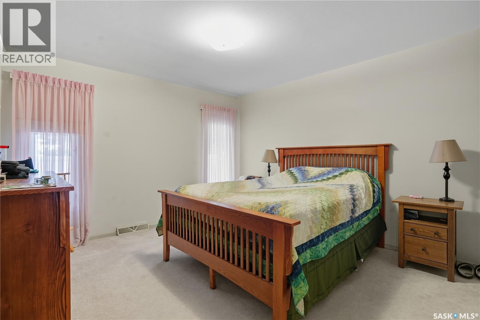 301 5th Avenue, Avonlea, Saskatchewan  S0H 0C0 - Photo 23 - SK020292