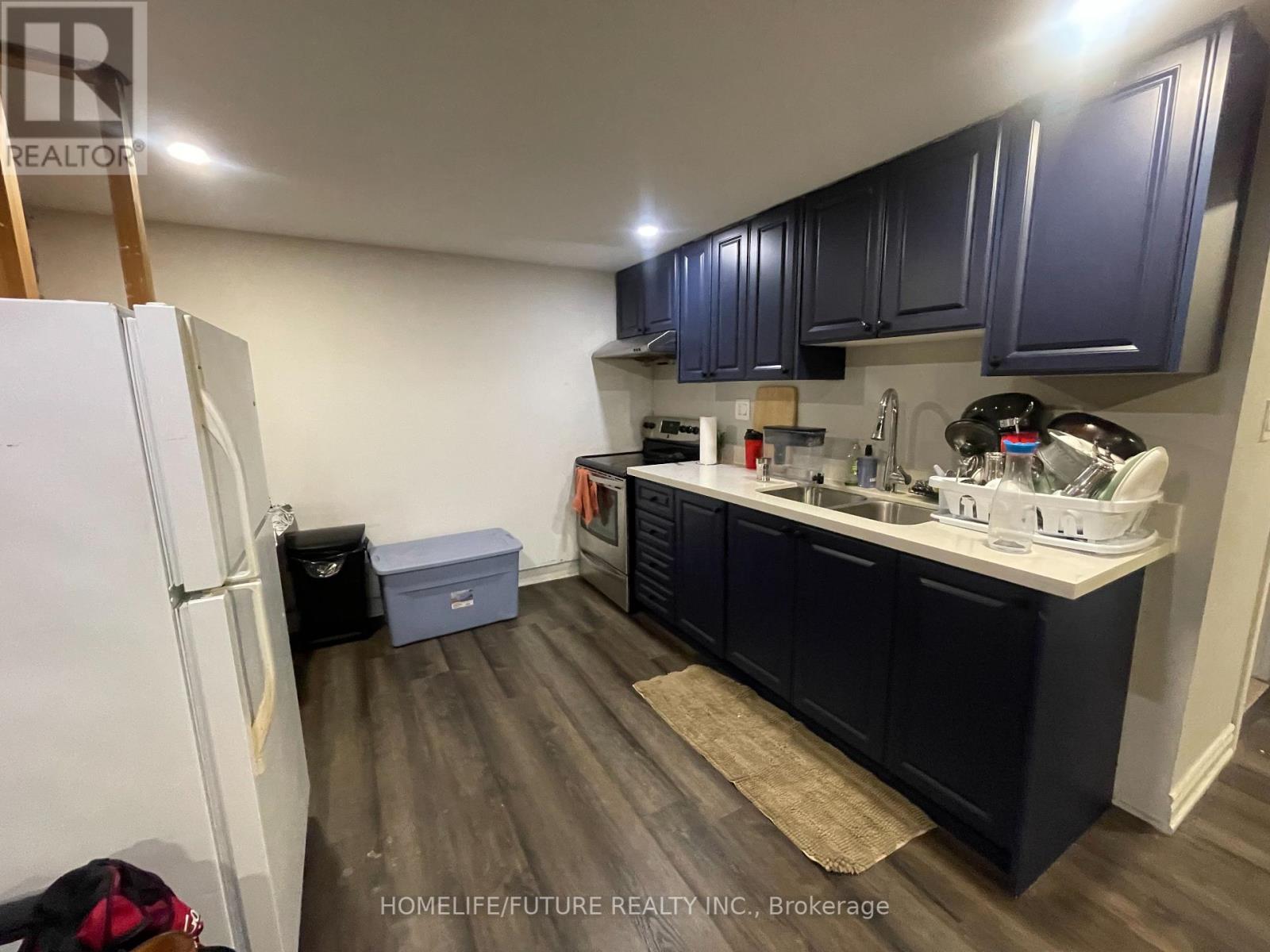 90 Glen Watford Drive, Toronto, Ontario  M1S 2C7 - Photo 3 - E12450516
