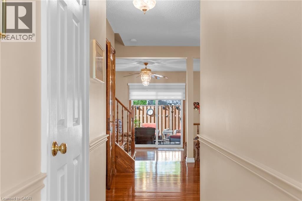 15 Ellington Avenue Unit# 3, Stoney Creek, Ontario  L8E 4P3 - Photo 5 - 40776703