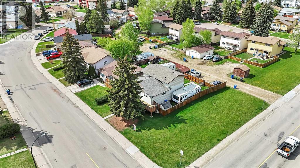 2 Greenham Drive, Red Deer, Alberta  T4P 2X4 - Photo 50 - A2257818