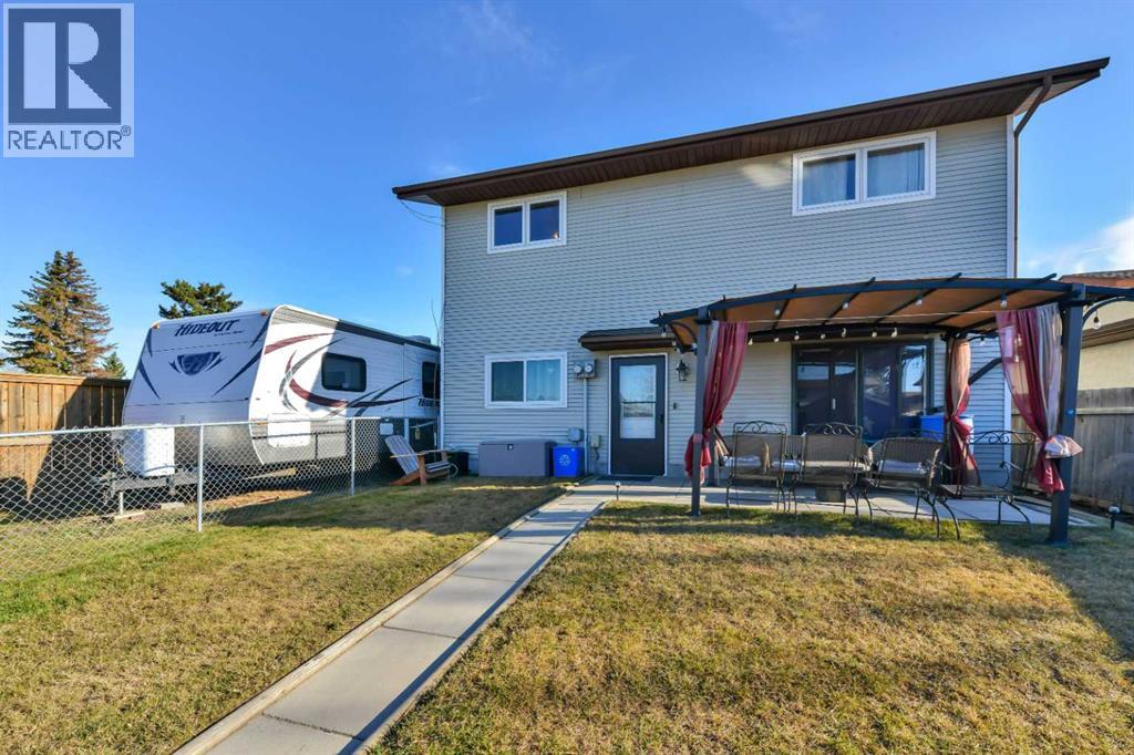 2 Greenham Drive, Red Deer, Alberta  T4P 2X4 - Photo 42 - A2257818