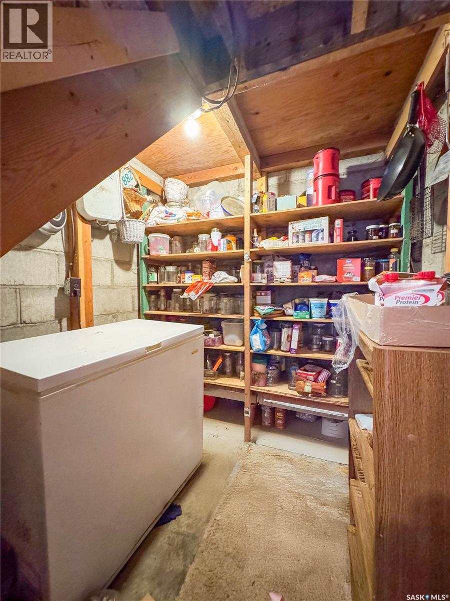 258 Pine Street, Buckland Rm No. 491, Saskatchewan  S6V 5R3 - Photo 19 - SK020011