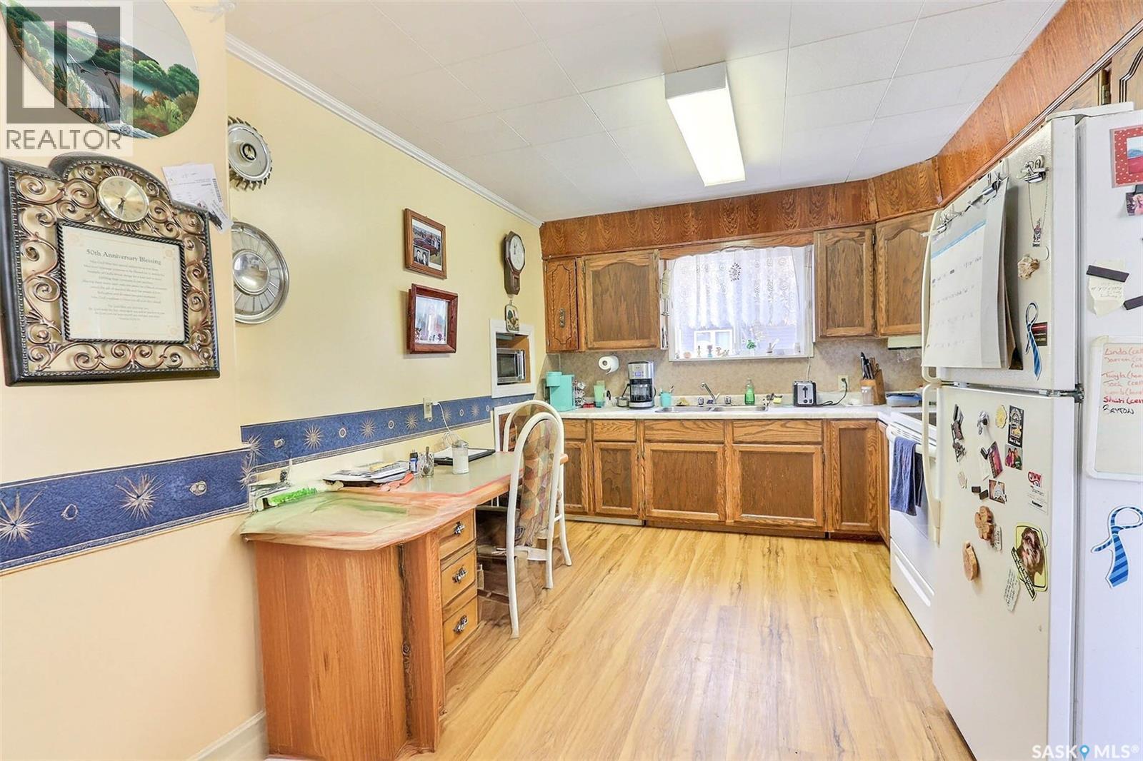 258 Pine Street, Buckland Rm No. 491, Saskatchewan  S6V 5R3 - Photo 4 - SK020011