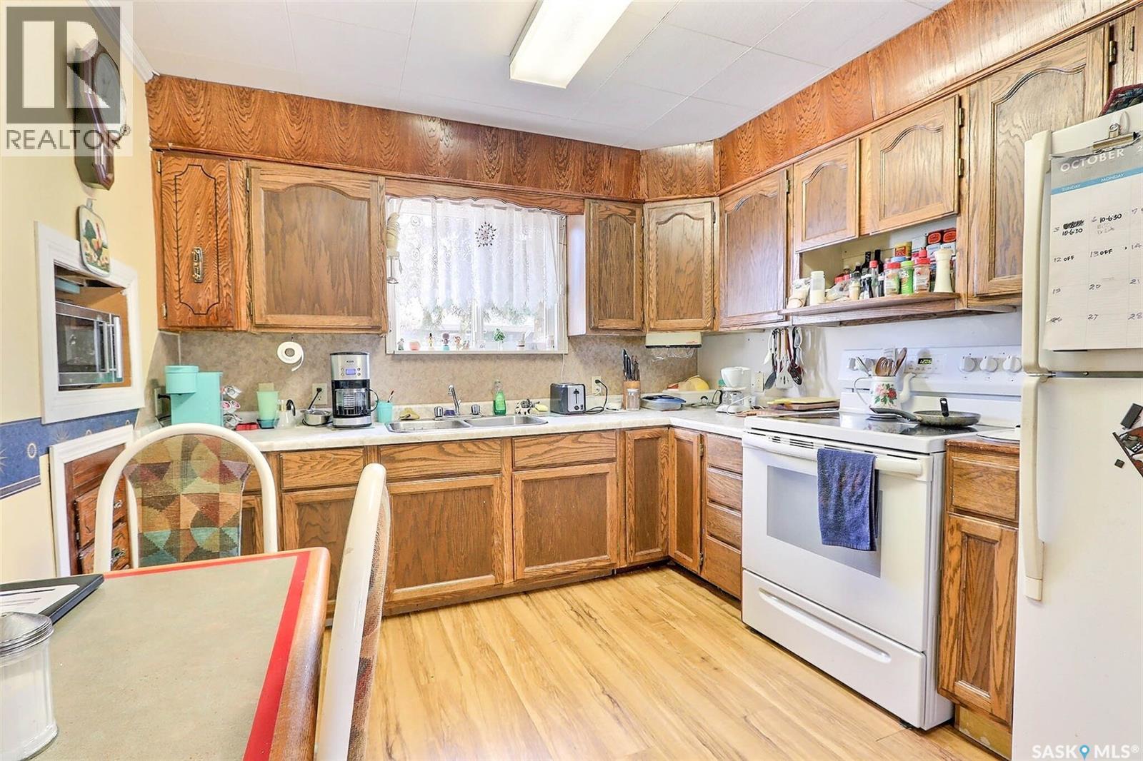 258 Pine Street, Buckland Rm No. 491, Saskatchewan  S6V 5R3 - Photo 5 - SK020011