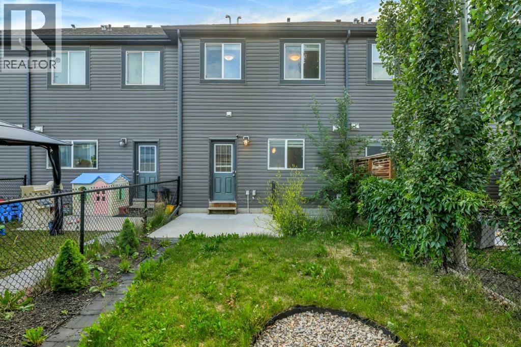 315 Hillcrest Drive Sw, Airdrie, Alberta  T4B 4C7 - Photo 32 - A2237905
