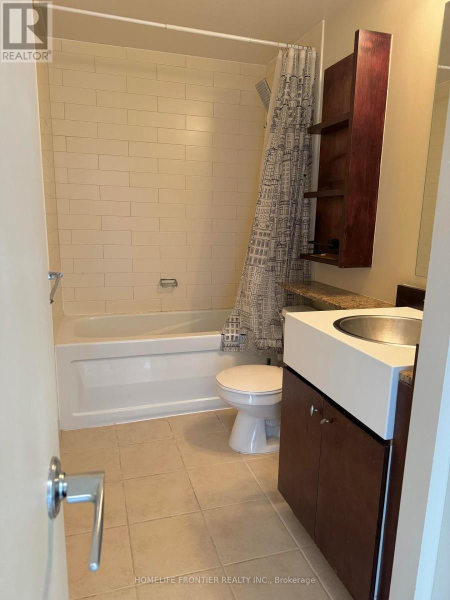 3806 - 10 Navy Wharf Court, Toronto, Ontario  M5V 3V2 - Photo 11 - C12450406