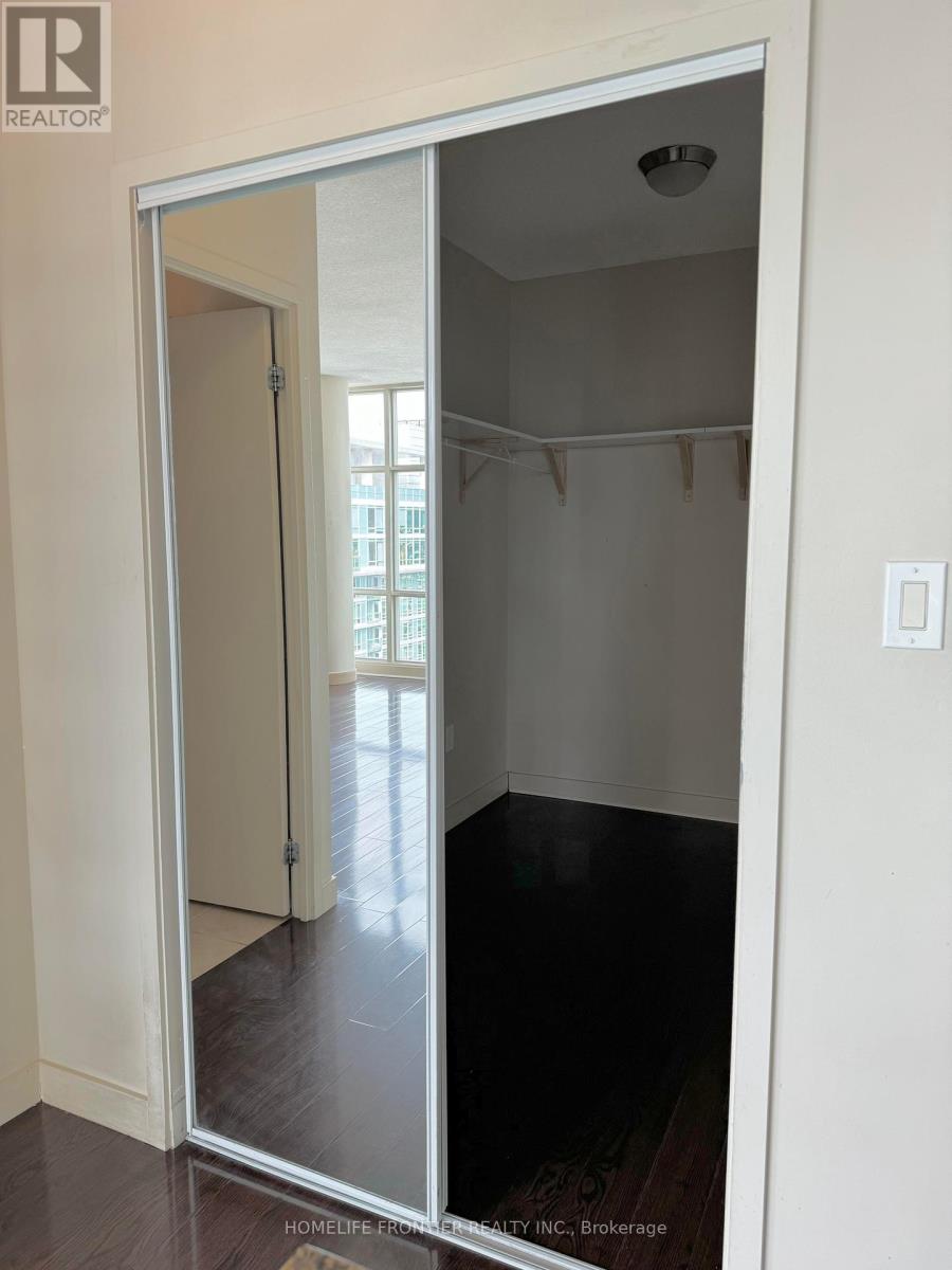 3806 - 10 Navy Wharf Court, Toronto, Ontario  M5V 3V2 - Photo 10 - C12450406
