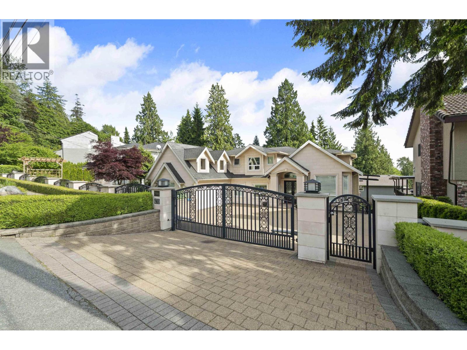 7638 AUBREY STREET, Burnaby, British Columbia