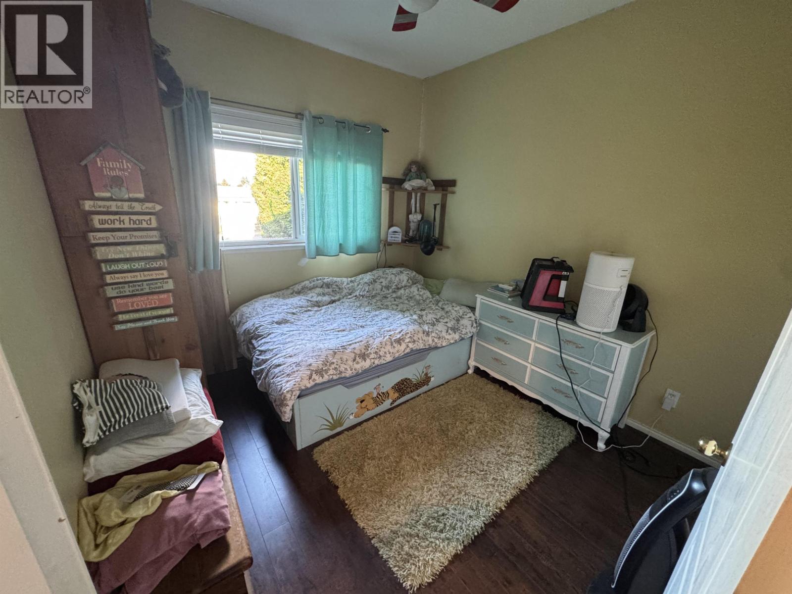 6693 Canada Way, Burnaby, British Columbia  V5E 3P9 - Photo 8 - R3054623