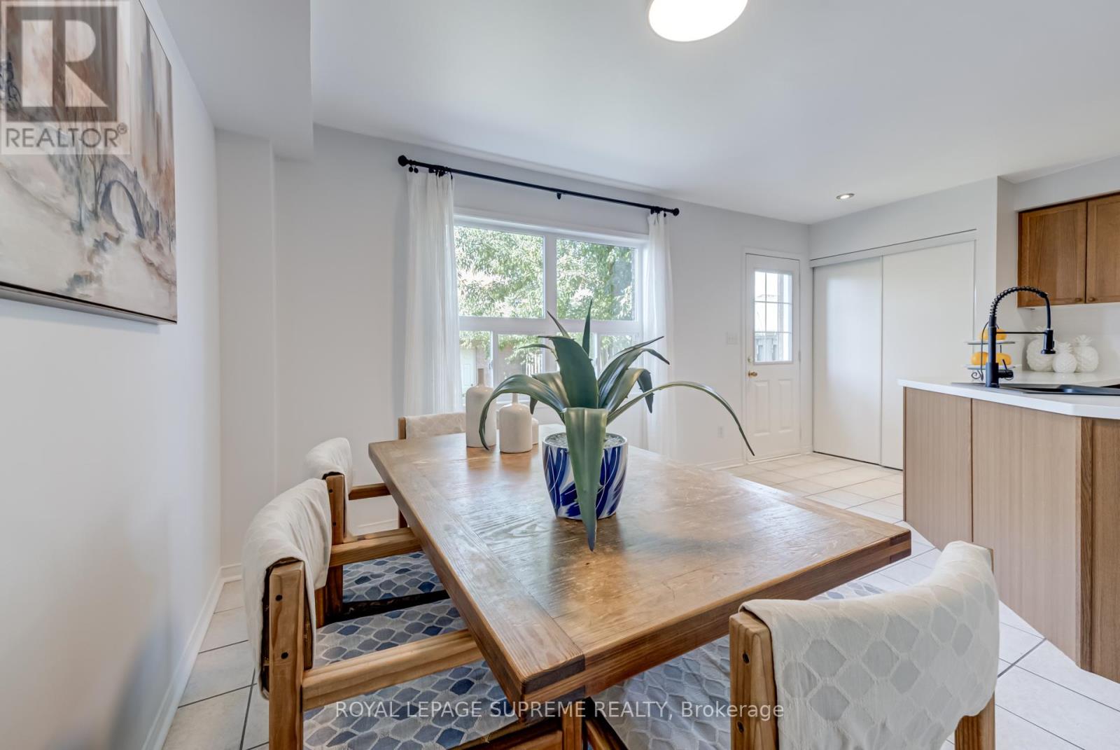 594 Napa Valley Avenue, Vaughan, Ontario  L4H 1R1 - Photo 13 - N12450529