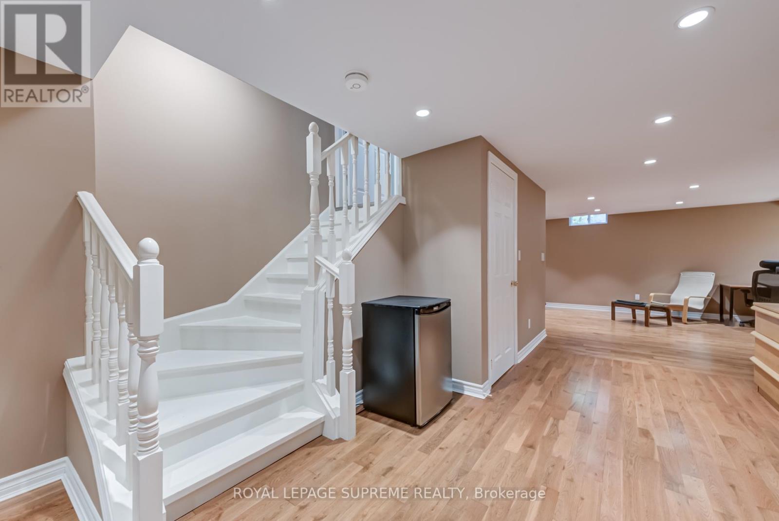 594 Napa Valley Avenue, Vaughan, Ontario  L4H 1R1 - Photo 34 - N12450529