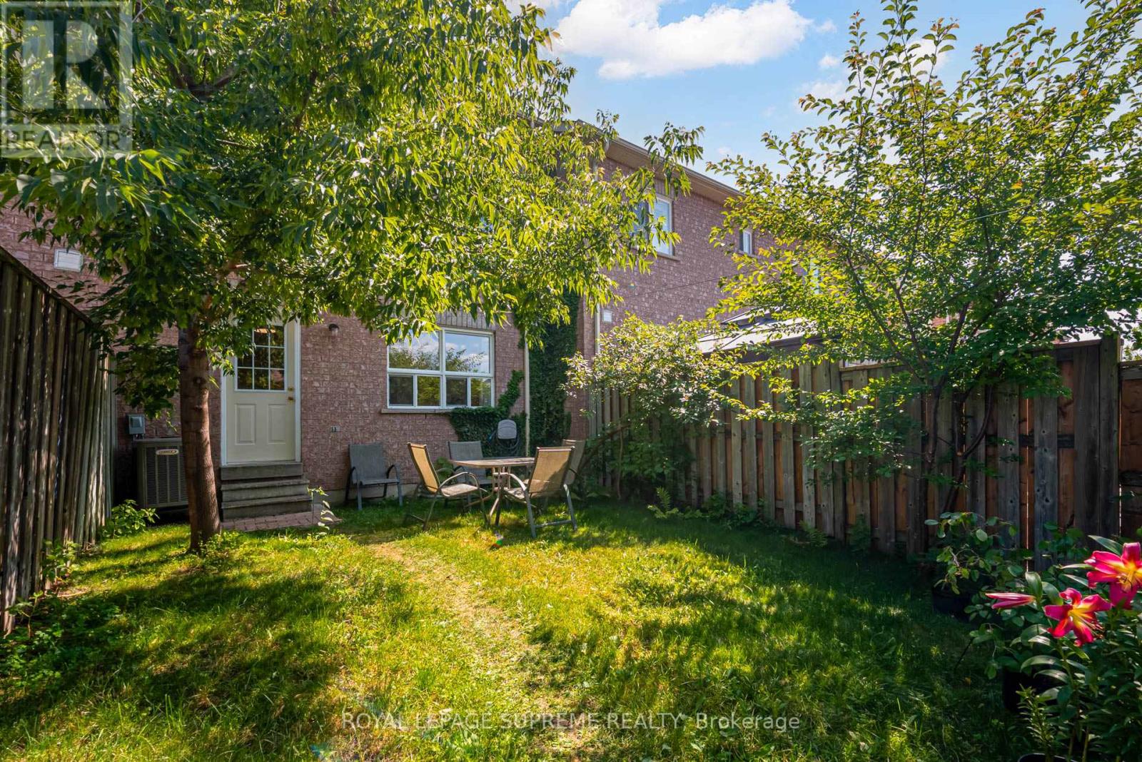 594 Napa Valley Avenue, Vaughan, Ontario  L4H 1R1 - Photo 48 - N12450529