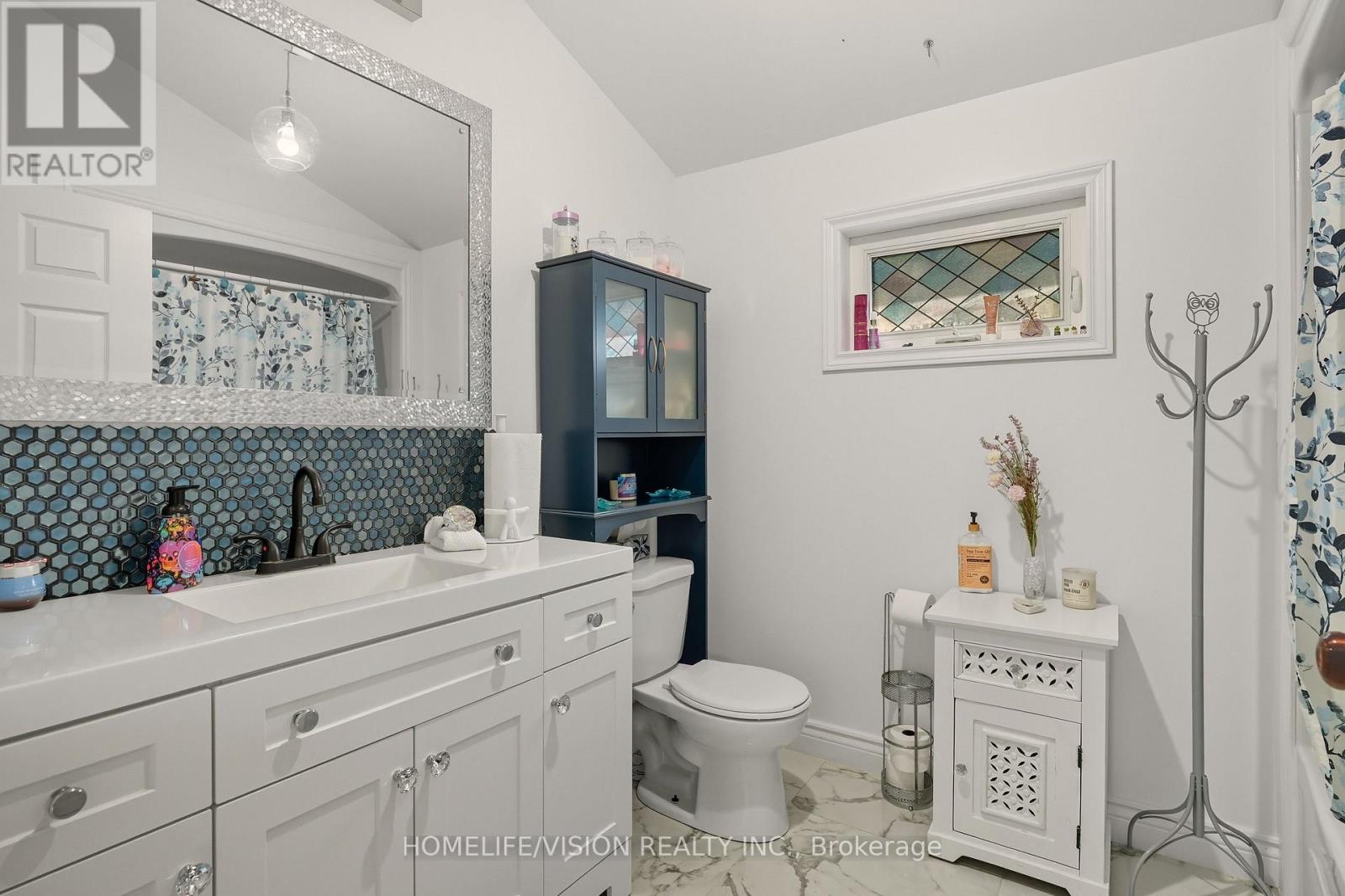 65 Bolster Lane, Georgina, Ontario  L0E 1N0 - Photo 38 - N12450534