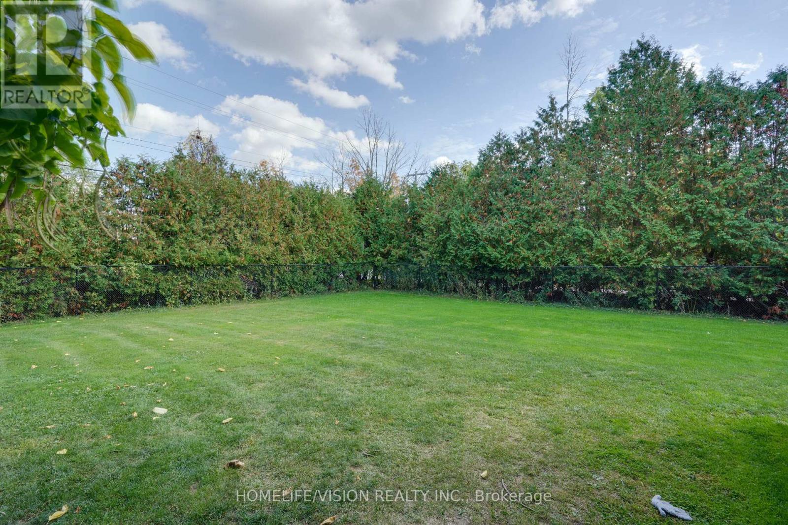 65 Bolster Lane, Georgina, Ontario  L0E 1N0 - Photo 8 - N12450534