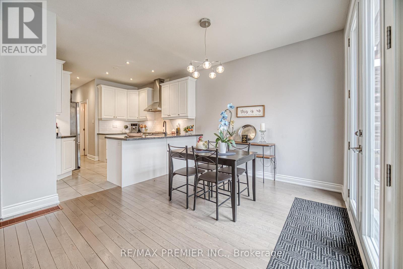 1878 Lamstone Street, Innisfil, Ontario  L9S 4Z8 - Photo 15 - N12450535