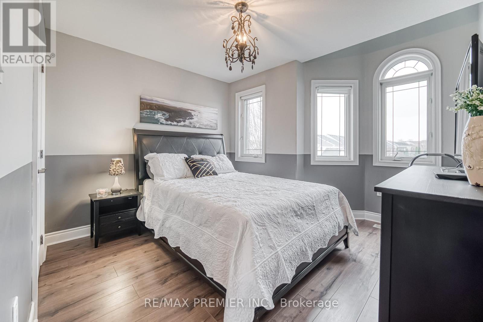 1878 Lamstone Street, Innisfil, Ontario  L9S 4Z8 - Photo 23 - N12450535