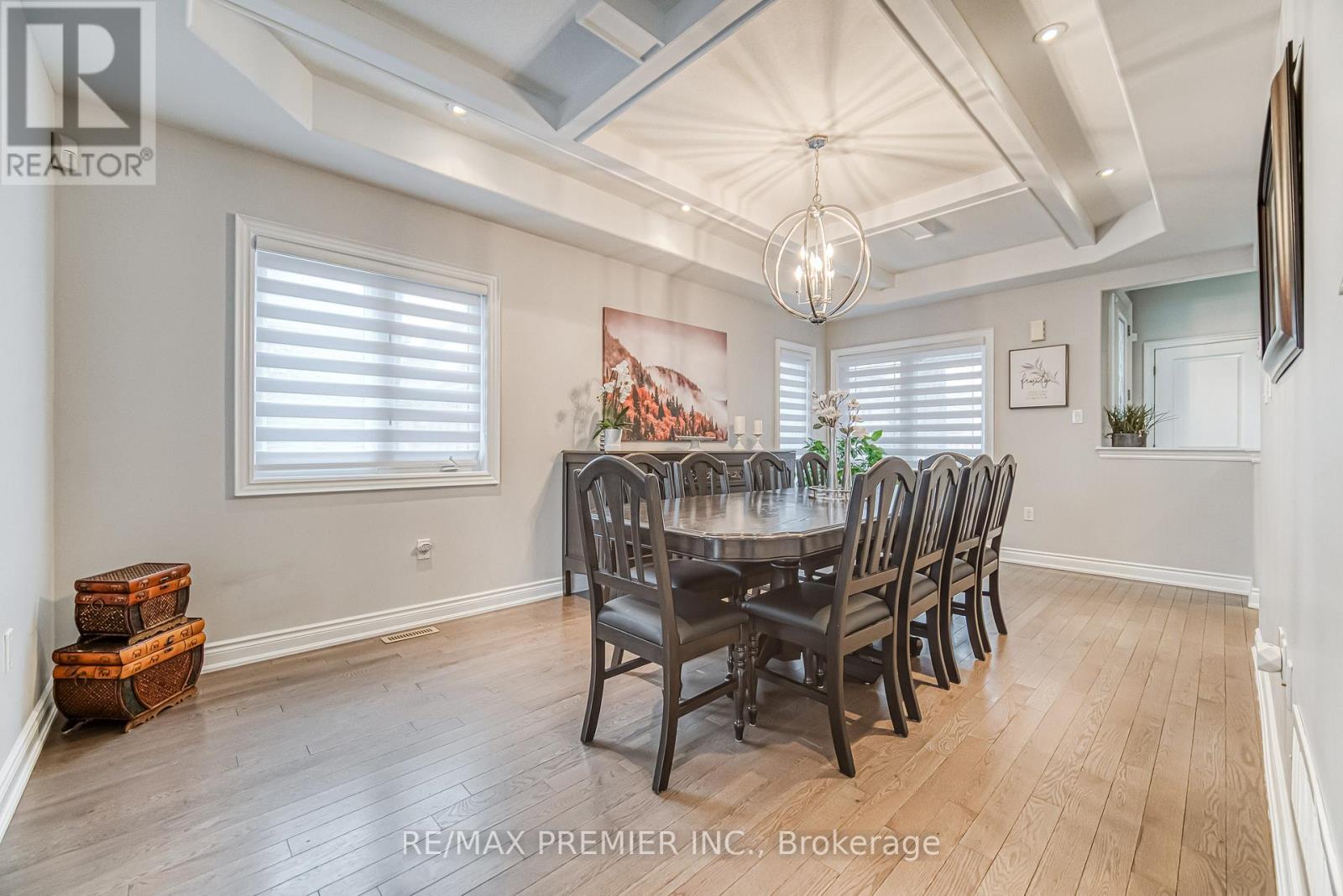 1878 Lamstone Street, Innisfil, Ontario  L9S 4Z8 - Photo 6 - N12450535