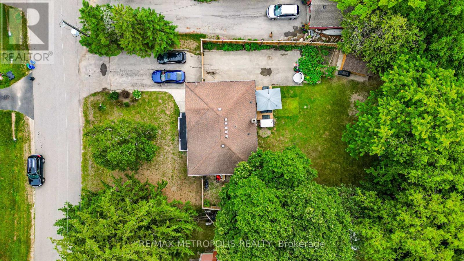 23 Hawman Avenue, King, Ontario  L0G 1N0 - Photo 7 - N12450588