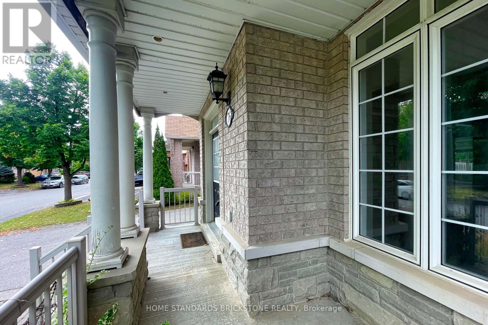 76 Leameadow Road, Vaughan, Ontario  L4J 8T5 - Photo 2 - N12450594