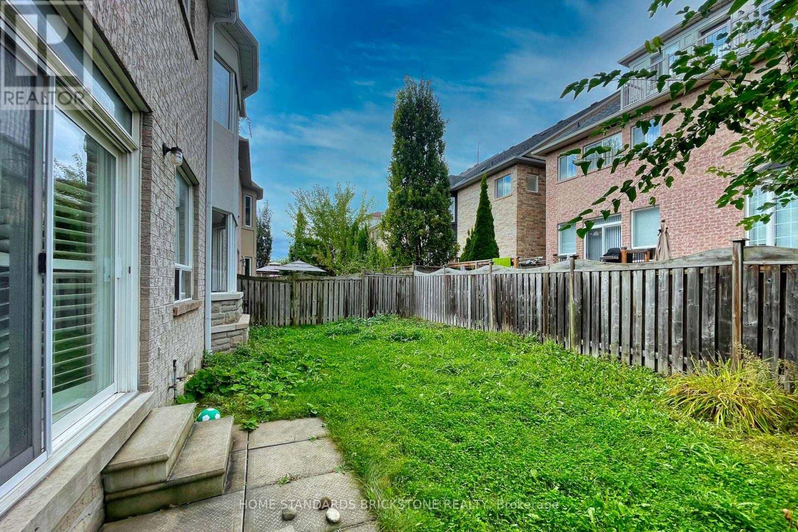 76 Leameadow Road, Vaughan, Ontario  L4J 8T5 - Photo 46 - N12450594