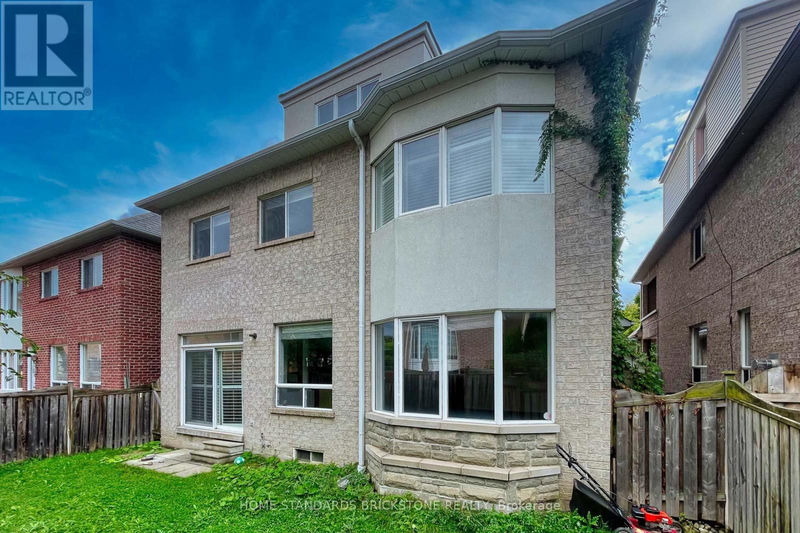 76 Leameadow Road, Vaughan, Ontario  L4J 8T5 - Photo 49 - N12450594