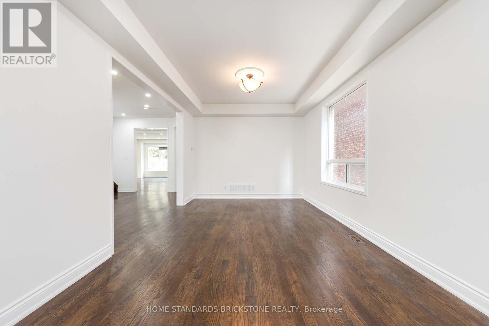 76 Leameadow Road, Vaughan, Ontario  L4J 8T5 - Photo 6 - N12450594