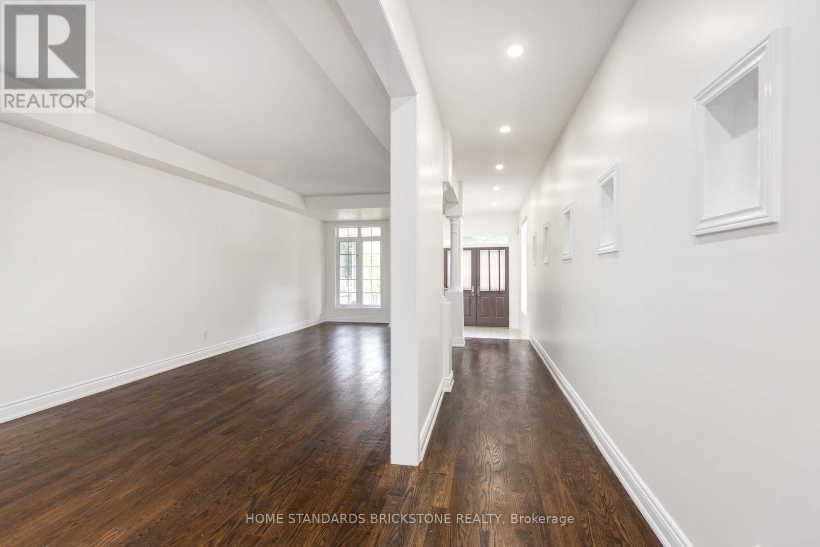76 Leameadow Road, Vaughan, Ontario  L4J 8T5 - Photo 7 - N12450594