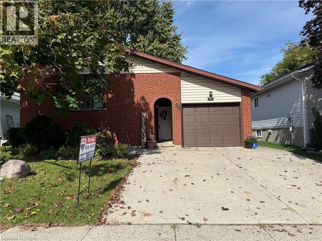 51 Memory Lane, Cambridge, Ontario  N3C 3W9 - Photo 1 - 40777112