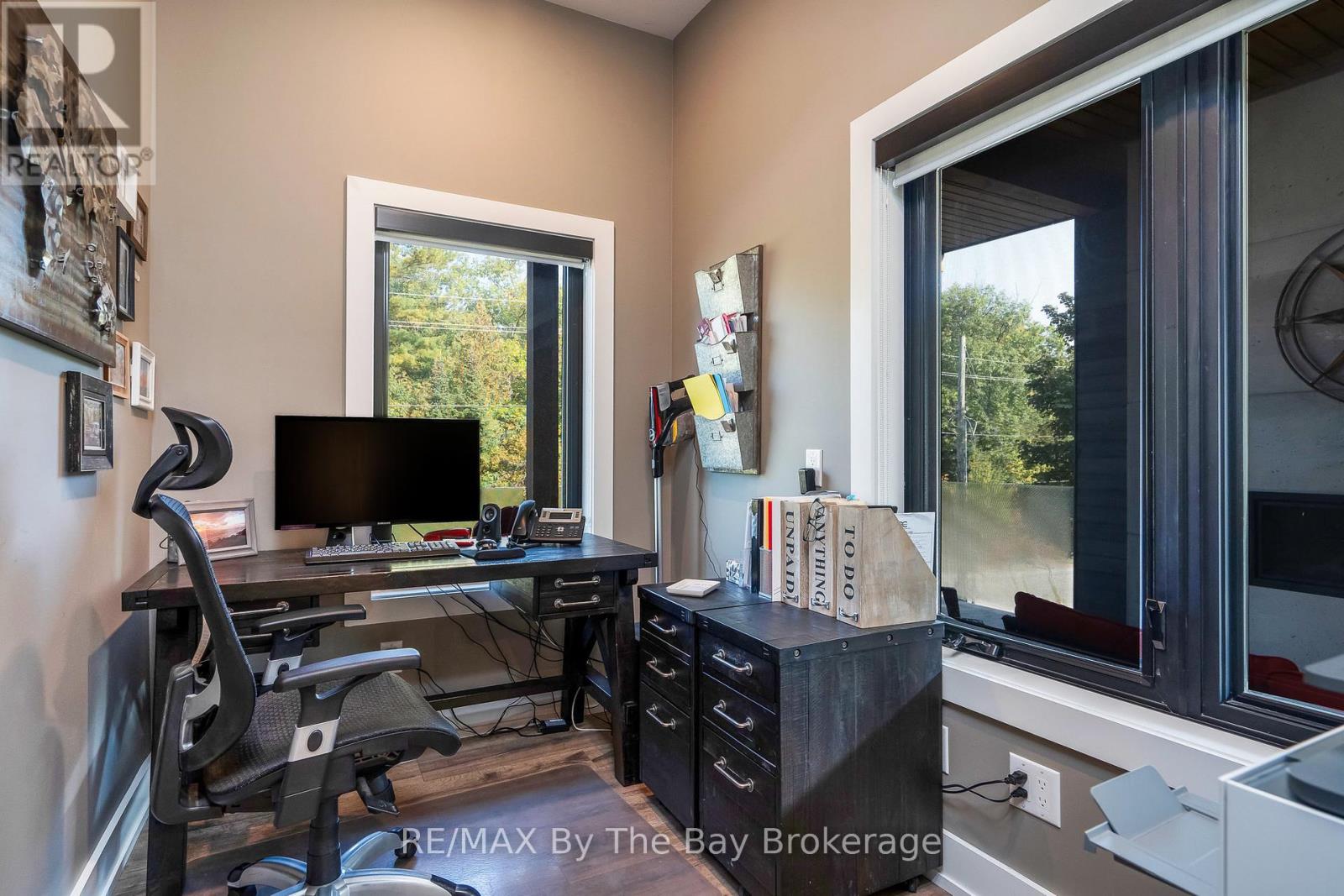 809 Eastdale Drive E, Wasaga Beach, Ontario  L9Z 2R7 - Photo 27 - S12450633