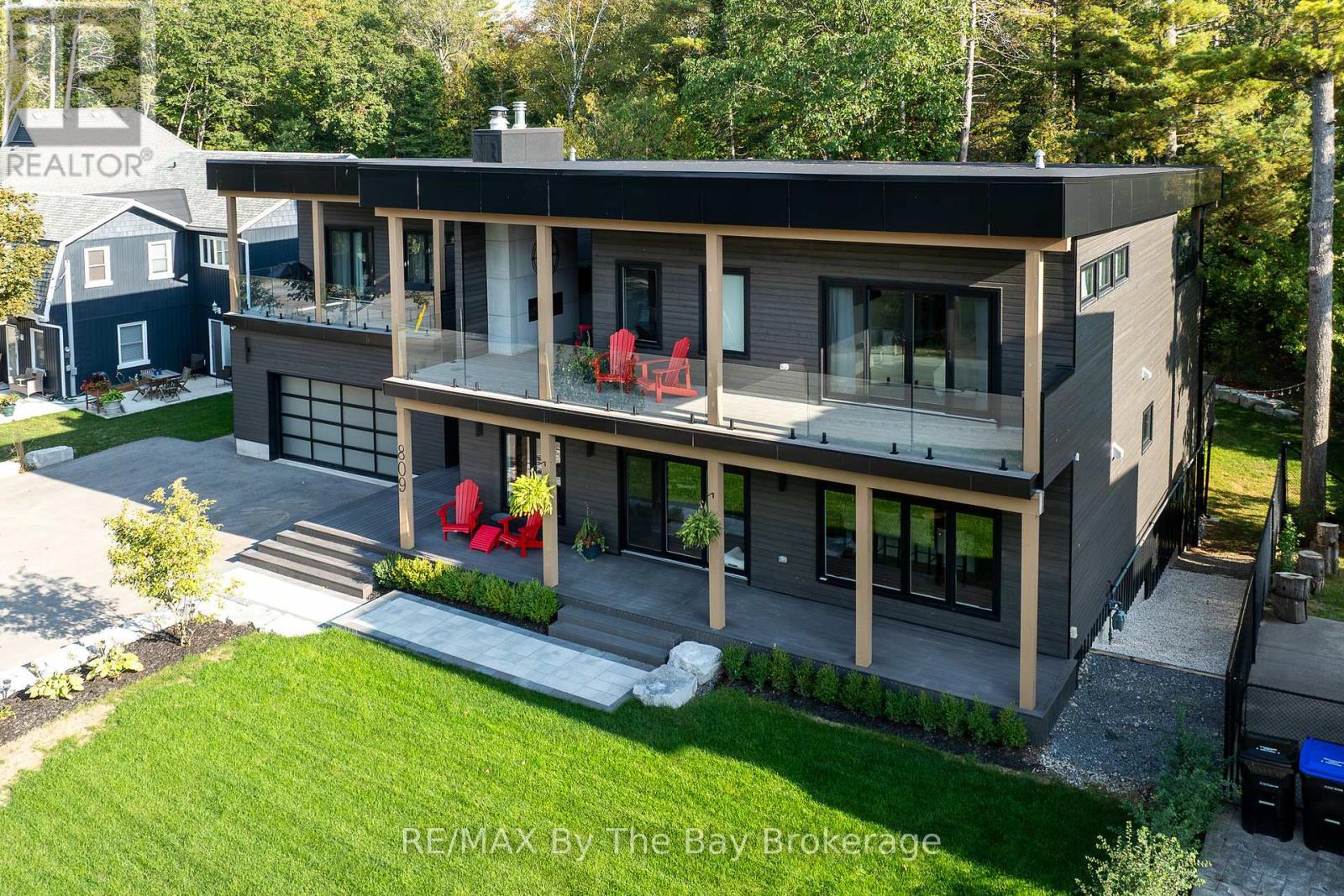 809 Eastdale Drive E, Wasaga Beach, Ontario  L9Z 2R7 - Photo 44 - S12450633