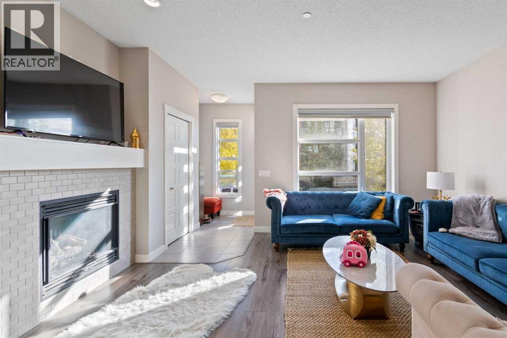 128 Livingston Parade Ne, Calgary, Alberta  T3P 0V6 - Photo 5 - A2262949