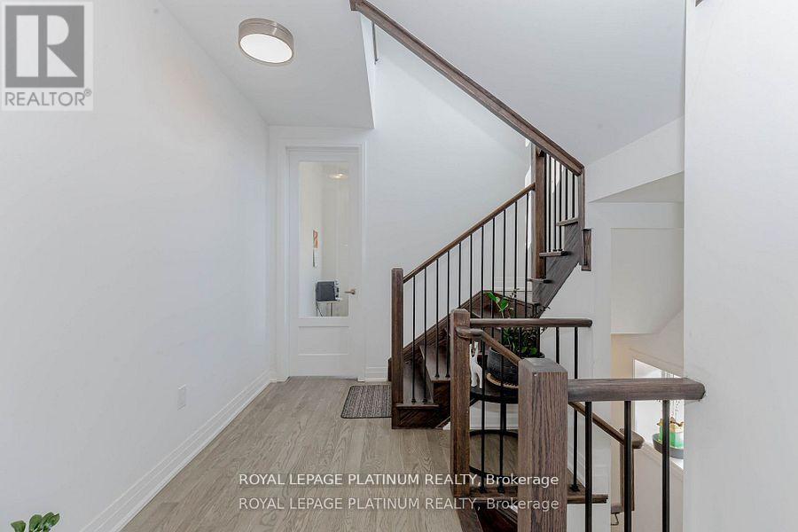 1343 Marblehead Road, Oakville, Ontario  L6M 5N7 - Photo 29 - W12450511