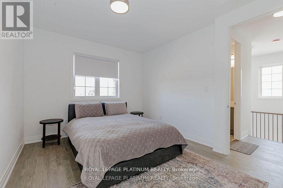 1343 Marblehead Road, Oakville, Ontario  L6M 5N7 - Photo 40 - W12450511