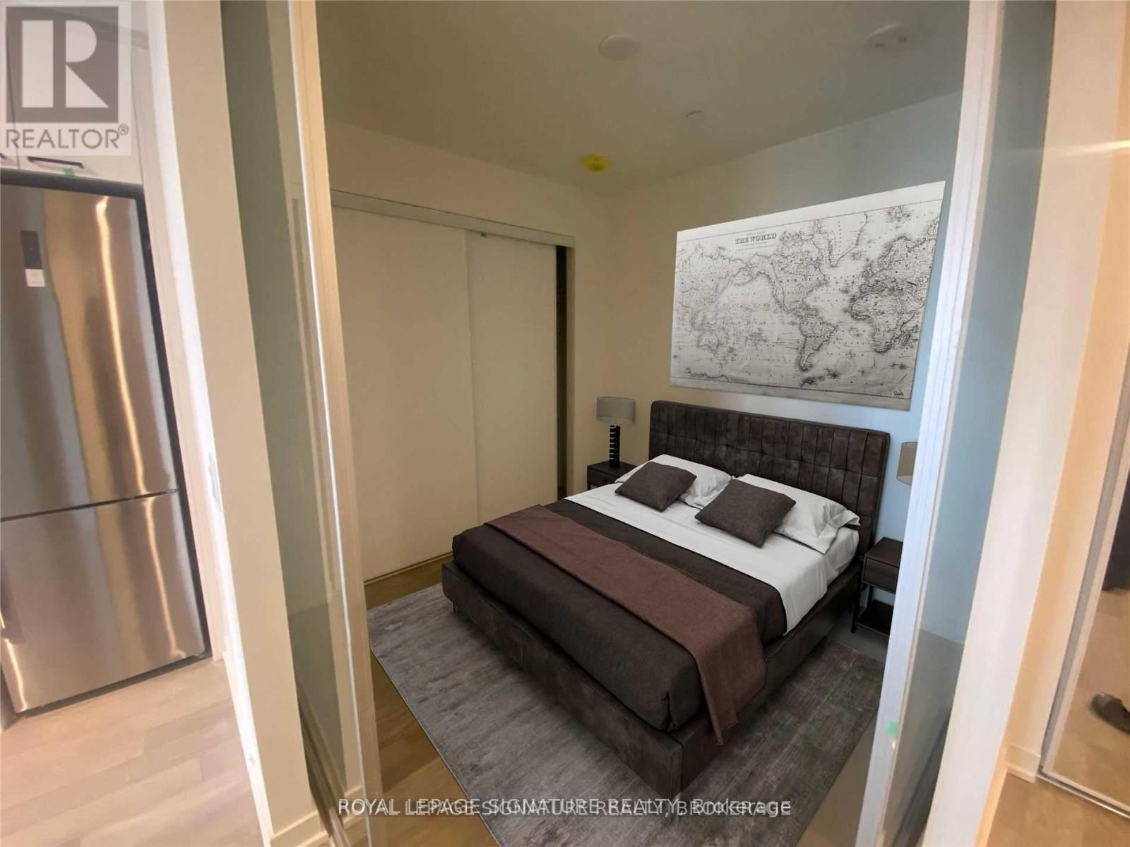 416 - 1808 St Clair Avenue W, Toronto, Ontario  M6N 0C1 - Photo 3 - W12450580