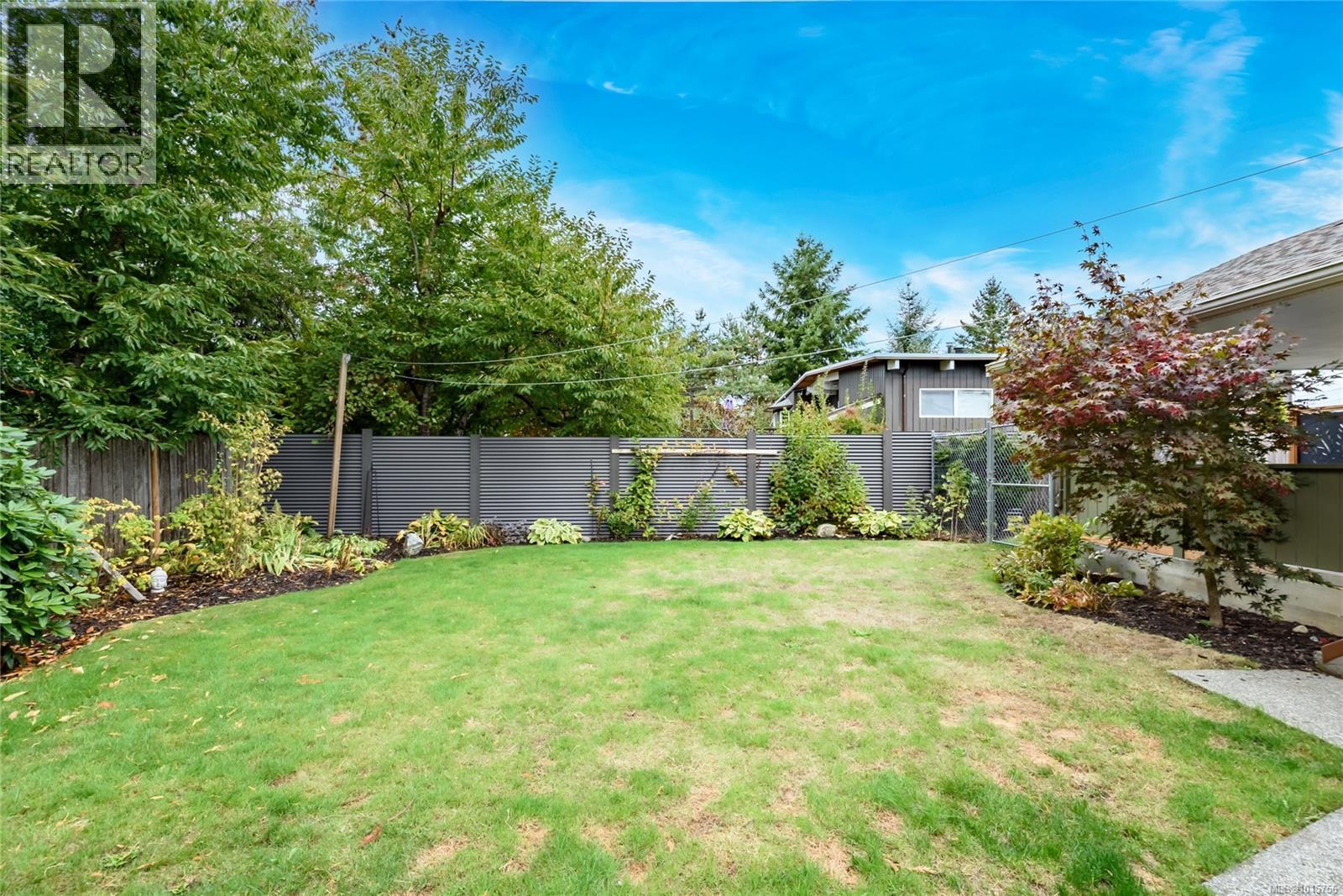 1759 Kilpatrick Ave, Courtenay, British Columbia  V9N 2Y7 - Photo 3 - 1015756
