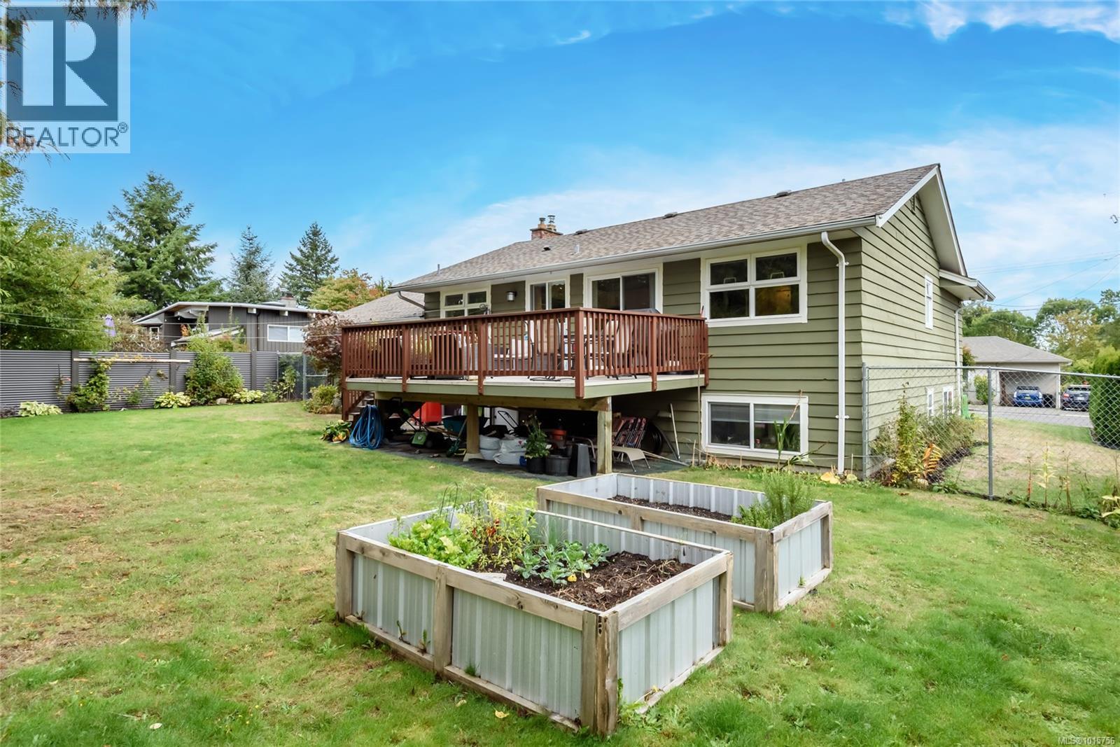 1759 Kilpatrick Ave, Courtenay, British Columbia  V9N 2Y7 - Photo 2 - 1015756