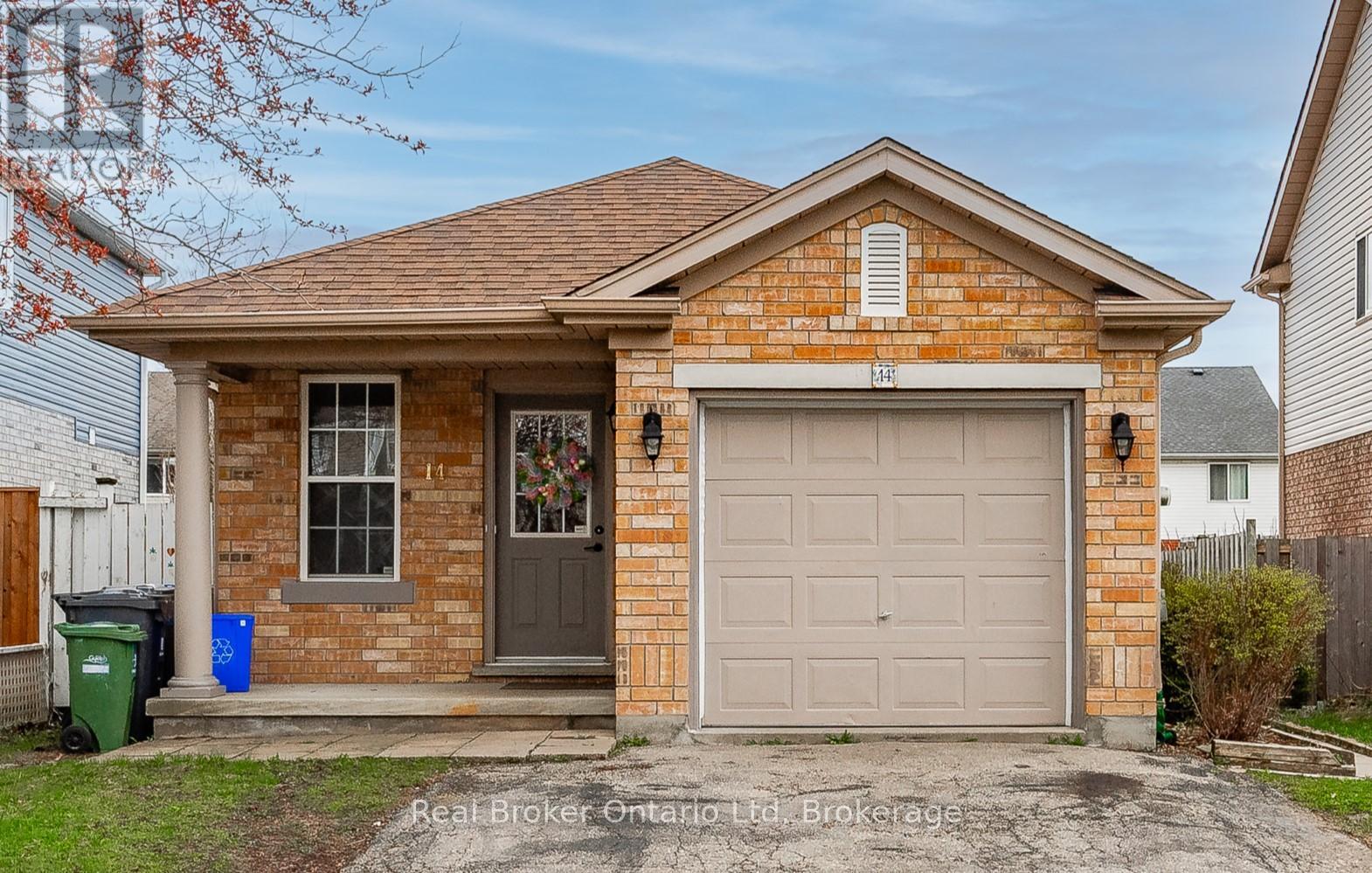 B - 14 Southcreek Trail, Guelph, Ontario  N1G 4Y8 - Photo 2 - X12450624