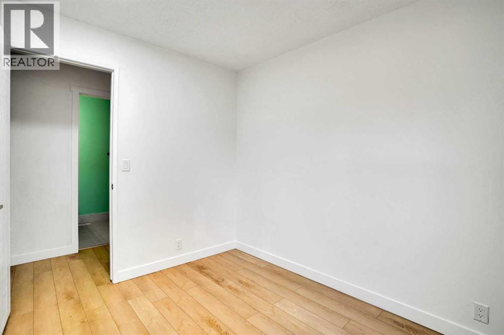 537 Whiteland Drive Ne, Calgary, Alberta  T1Y 3S5 - Photo 19 - A2255227