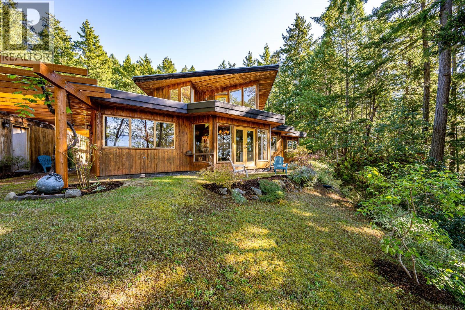 6161 Lacon Rd, Denman Island, British Columbia  V0R 1T0 - Photo 37 - 1015976