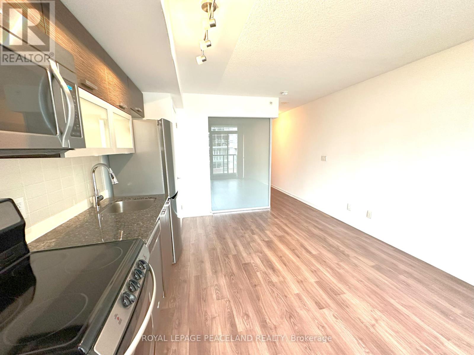 709 - 68 Abell Street, Toronto, Ontario  M6J 0A2 - Photo 15 - C12448464