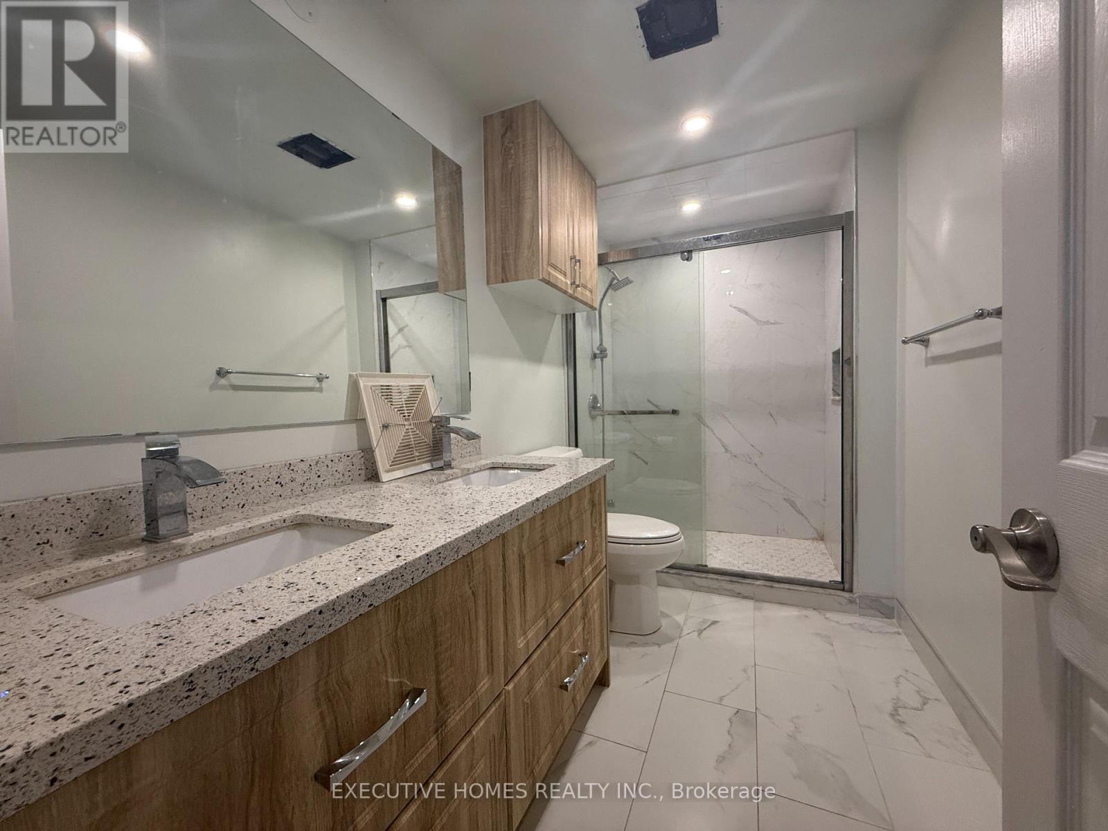 53 Chase Court, Markham, Ontario  L3S 1V6 - Photo 13 - N12449775