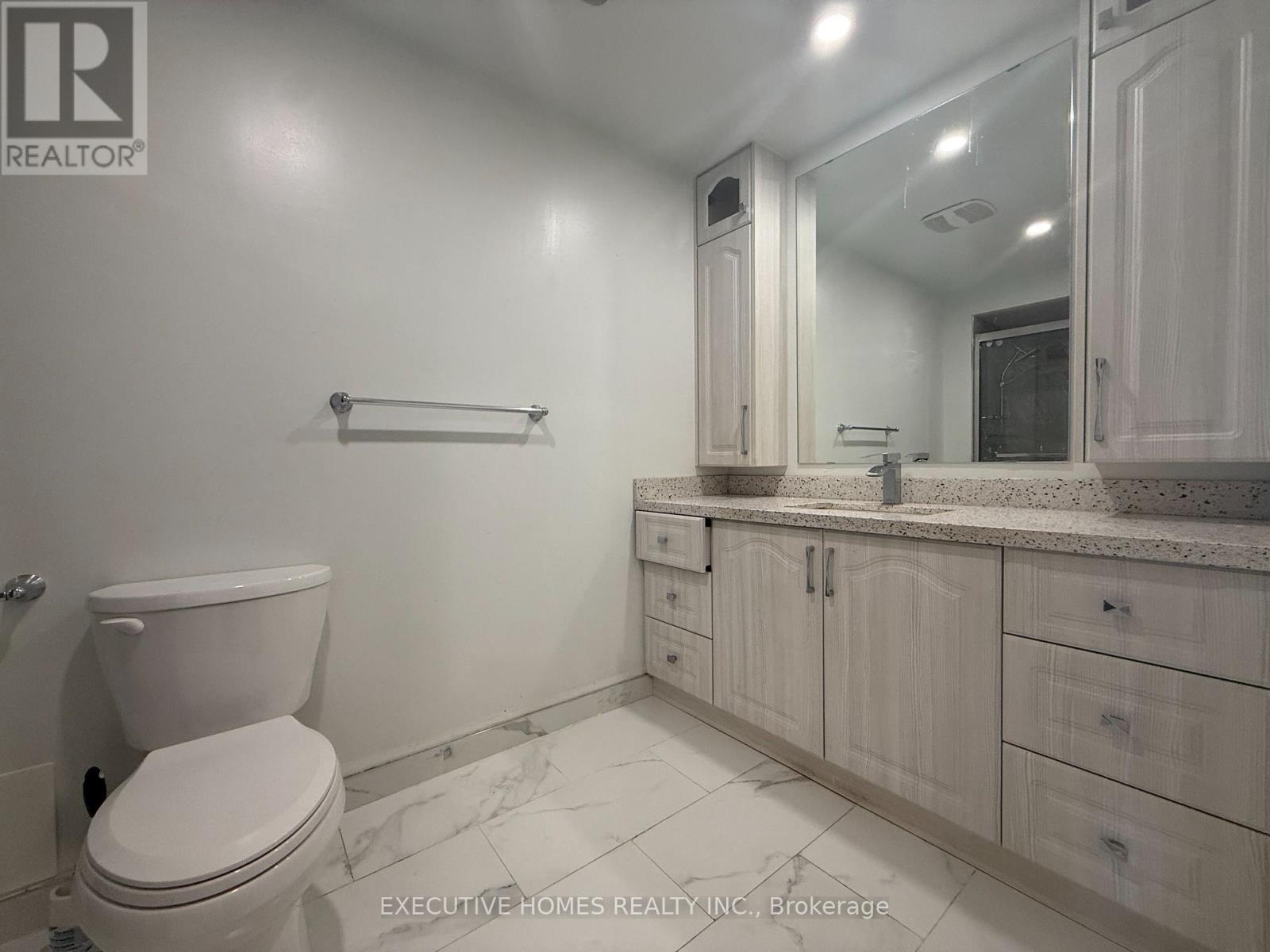 53 Chase Court, Markham, Ontario  L3S 1V6 - Photo 16 - N12449775