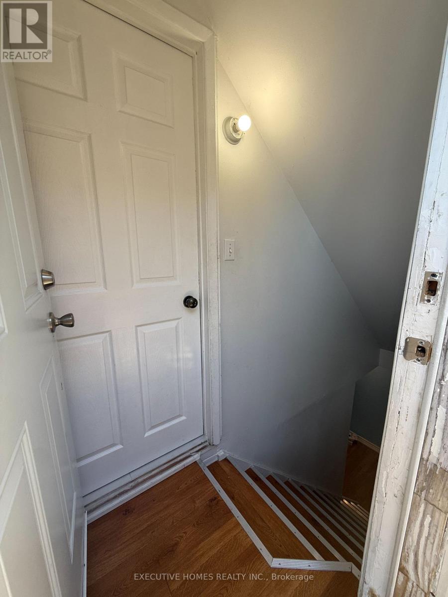 53 Chase Court, Markham, Ontario  L3S 1V6 - Photo 20 - N12449775