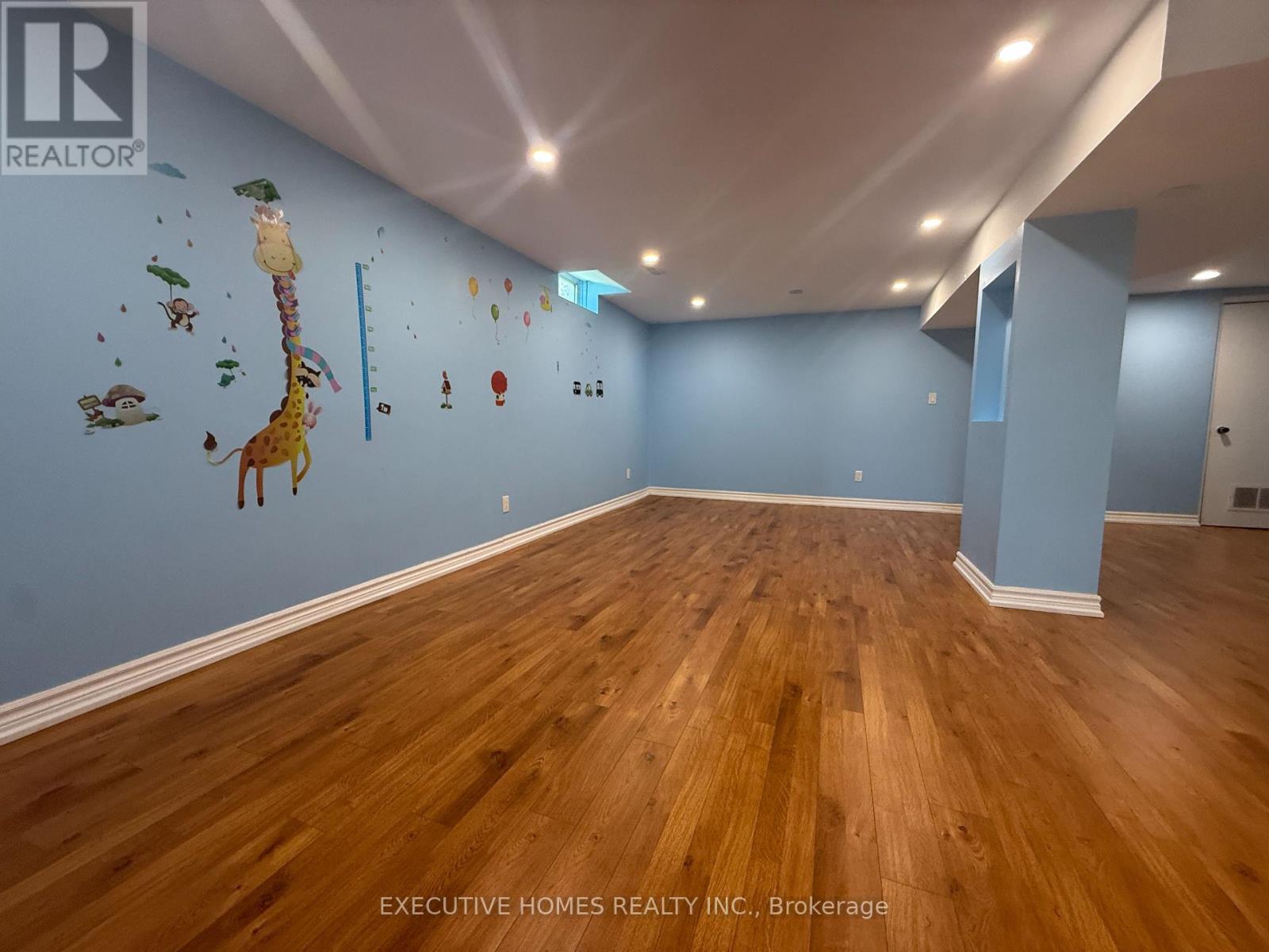 53 Chase Court, Markham, Ontario  L3S 1V6 - Photo 25 - N12449775