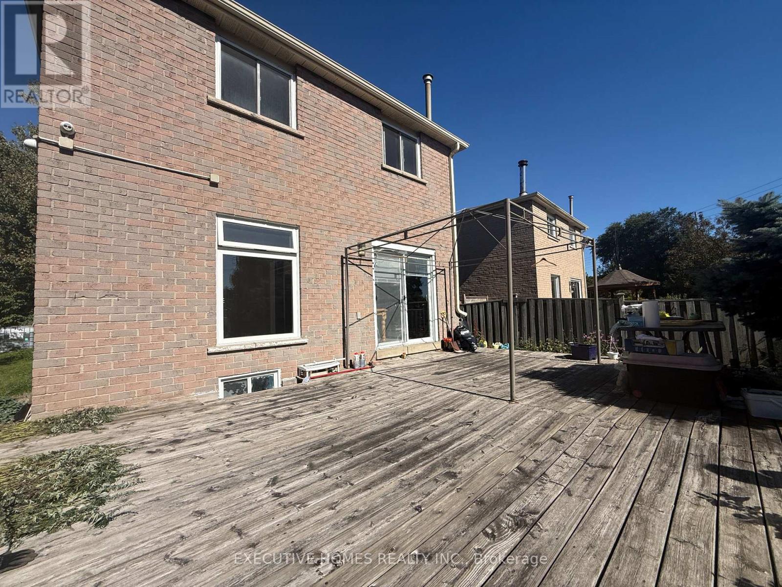 53 Chase Court, Markham, Ontario  L3S 1V6 - Photo 28 - N12449775